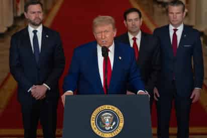 Trump insta a mantener 'bajos los precios del petróleo' y no caer en 'manos del enemigo'