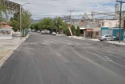 Concluye pavimentación de la avenida Siglo de Torreón en la colonia Héctor Mayagoitia