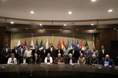 Arteaga presenta su Plan Municipal de Desarrollo 2025–2027