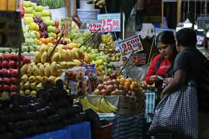 Venta de frutas (EL UNIVERSAL)