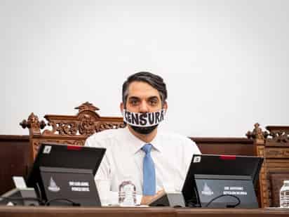 'Ley mordaza', censuran a Attolini; iba a denunciar a Román Cepeda