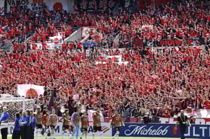 Lo que hizo la afición de Urawa para volverse inolvidable en el Mundial de Clubes | VIDEOS