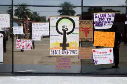 Colectiva prepara e invita al 'tendedero de los agresores y deudores' en Palacio de Justicia de Gómez Palacio