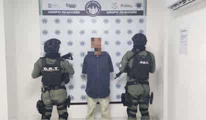 Grupo de Reacción Torreón detiene a hombre por alterar el orden y posesión de droga
