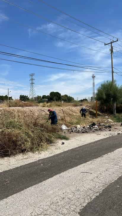 Lleva Ayuntamiento jornada de limpieza a la avenida Poanas