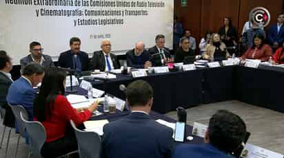 Aprueban reforma a Ley de Telecomunicaciones en comisiones; oposición señala censura y espionaje