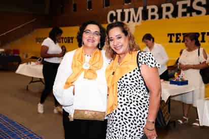 Doris Ríos y Maribel Calderón.
