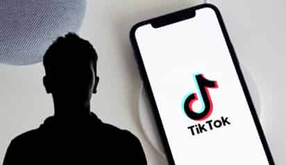 TikTok (ESPECIAL)