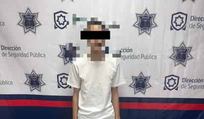 Policía de Torreón detiene a joven por robo a tienda departamental