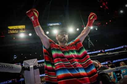 El boxeador mexicano ha sido relacionado con el crimen organizado, además de múltiples cargos por uso de armas y abuso de sustancias, así como de falsificar declaraciones para quedarse en el vecino país del norte.