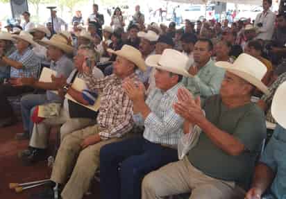 Destaca Desarrollo Rural entrega oportuna de Semilla de Avena en Lerdo
