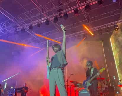 Juanes 'enamora' a Saltillenses con espectacular concierto