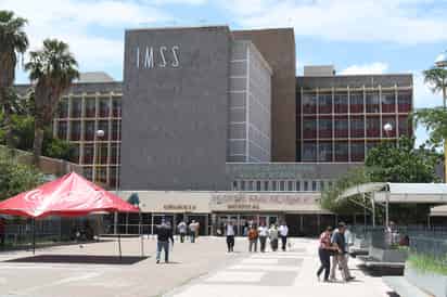 Personal del IMSS Torreón inicia movimiento para recuperar régimen anterior de jubilaciones