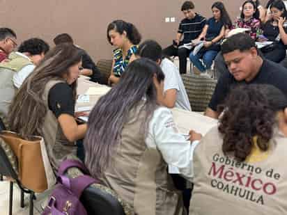 Bienestar entrega más de 500 tarjetas a los aprendices del programa Jóvenes Construyendo el Futuro