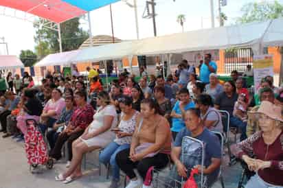 Llevan jornada de servicios estatales y municipales al ejido Concordia