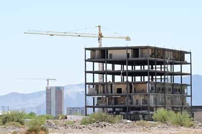 Aumentan costos en la construcción por impacto arancelario; CMIC reporta alza del 5% en obras