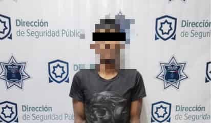 Joven es detenido en ejido La Perla al intentar ingresar a negocio por un hoyo