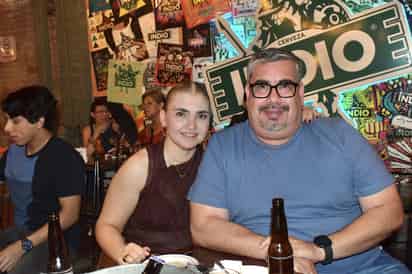 Érika Barragán Muñoz y Victorino Vértiz.