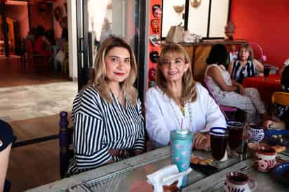 Fabiola Hernández de la Rosa y Sandra Hernández de la Rosa.