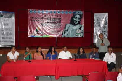 Imparten conferecia sobre la comunidad mascoga en la Casa de la Cultura de San Pedro