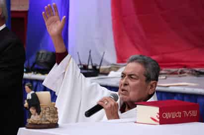 Alerta el padre Zatarain sobre supuestos mensajes de apoyo pará él, pide no caer en el engaño