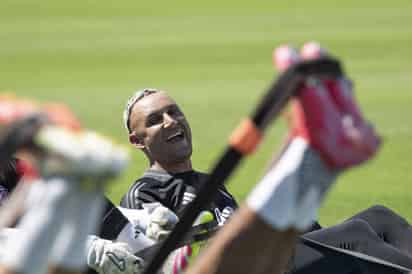 Keylor Navas aterriza en Ciudad de México para reforzar su llegada a la Liga MX
