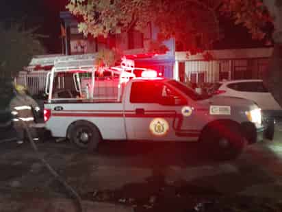 Incendio en fraccionamiento San Antonio de Gómez Palacio moviliza a bomberos