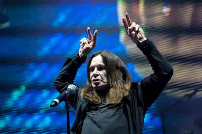 Muere Ozzy Osbourne, emblema del metal internacional