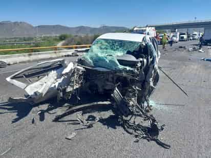 Mueren dos en choque frontal en Ramos Arizpe