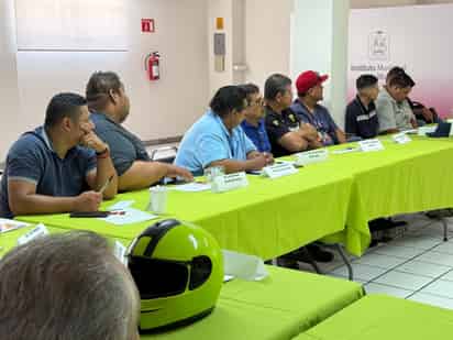 Capacita IMM y Autotransporte a operadores del transporte público de Torreón
