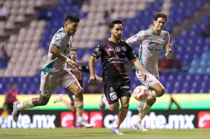 Santos Laguna se 'desconoce' y cae ante Puebla por la mínima