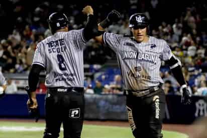 Nuevamente el poderío en el bate de Nick Torres fue de vital importancia para acrecentar el marcador anoche frente a Sultanes.