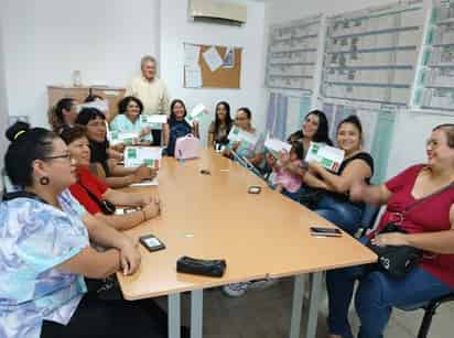 Con la suma de nuevos grupos al programa “Las Mujeres Siempre Pueden Más”, crece impulso a la economía local