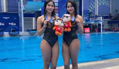 Mundial de Clavados 2025: Mexicanas Lía y Mía Cueva, medalla de bronce en trampolín sincronizado