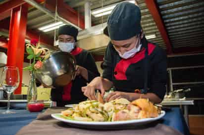 ¿Cómo la gastronomía de una ciudad se da a conocer por medio de los food tours?