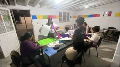 Instituto Municipal de la Juventud ofrece clases de regularización en el Ejido La Esmeralda