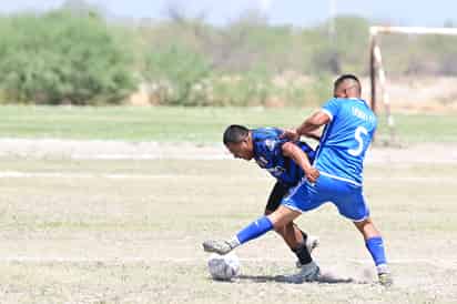 Lista la octava fecha en la Liga Matías Román de futbol soccer
