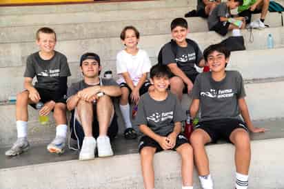 Alejandro, Iñaki, Santiago, Salomón, Diego y Héctor.