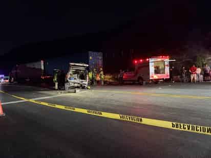 Una mujer sin vida y 4 lesionados dejó fuerte impacto en Saltillo