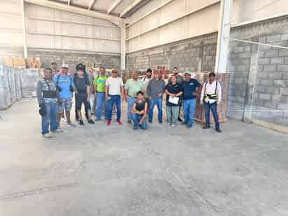 Inician entrega de paquetes escolares en región norte de Coahuila