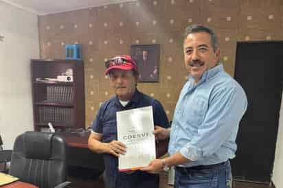 COESVI brinda certeza jurídica a familias de la Región Laguna de Durango