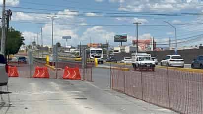 Actualmente se realizan trabajos de desvío, reacomodo y reposición de líneas, así como la instalación de nuevas infraestructuras.