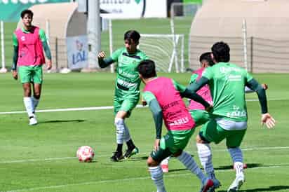 Los Guerreros entrenarán todas las mañanas en el TSM hasta el jueves, para luego partir a Chihuahua. (Especial)
