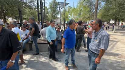 Obreros respaldan llamado a la unidad del gobernador en quiebra de AHMSA