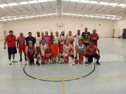 Organizan actividades deportivas por el Mes del Adulto Mayor en San Pedro