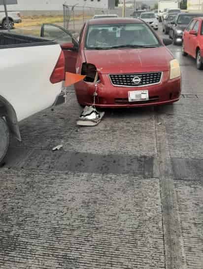 Provoca accidente al salir de un establecimiento en Gómez Palacio