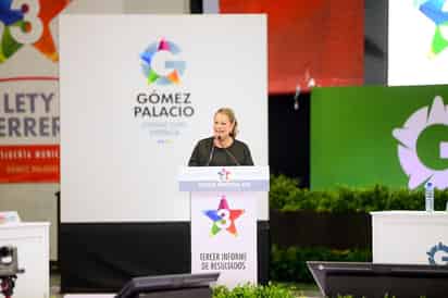 Leticia Herrera Ale rinde Tercer Informe de Resultados y se despide de su vida política