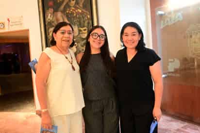 Guadalupe Figueroa, Grecia Rojas y Lorena Hernández