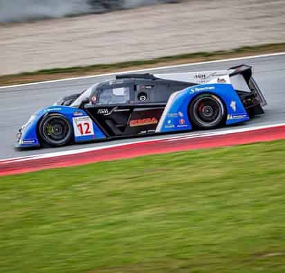 La lluvia puso a prueba a los jóvenes pilotos que participan en la Ligier European Series que se disputa en las pistas belgas. (Archivo)