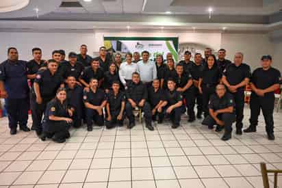 Celebran y reconocen en Lerdo Día Nacional del Bombero